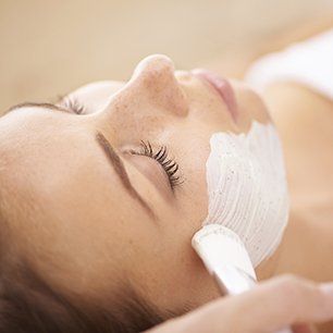 Divine nutrition facial