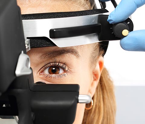 Patient Eye Checkup | Roswell, NM | Engstrom Cataract and Laser Center Patient Eye Checkup | Roswell, NM | Engstrom Cataract and Laser Center