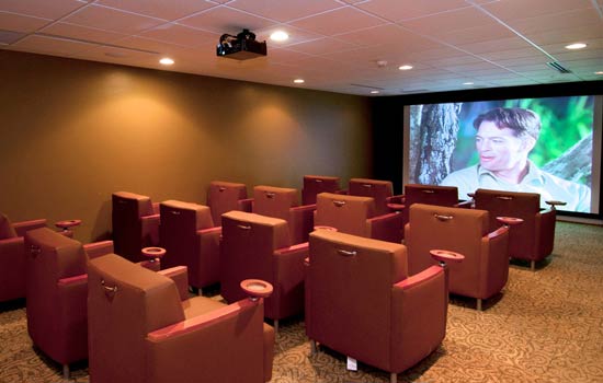heathwood assisted living theatre in penfield ny
