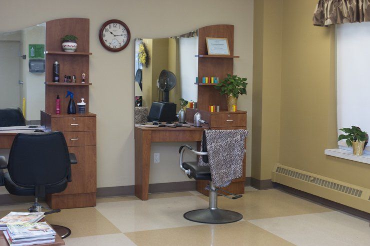 assisted living with salon in williamsville ny 