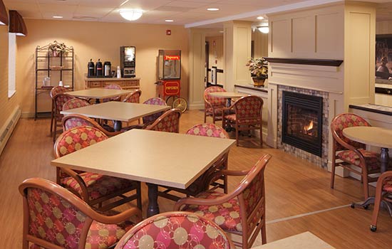 common area at heathwood assisted living in williamsville ny 