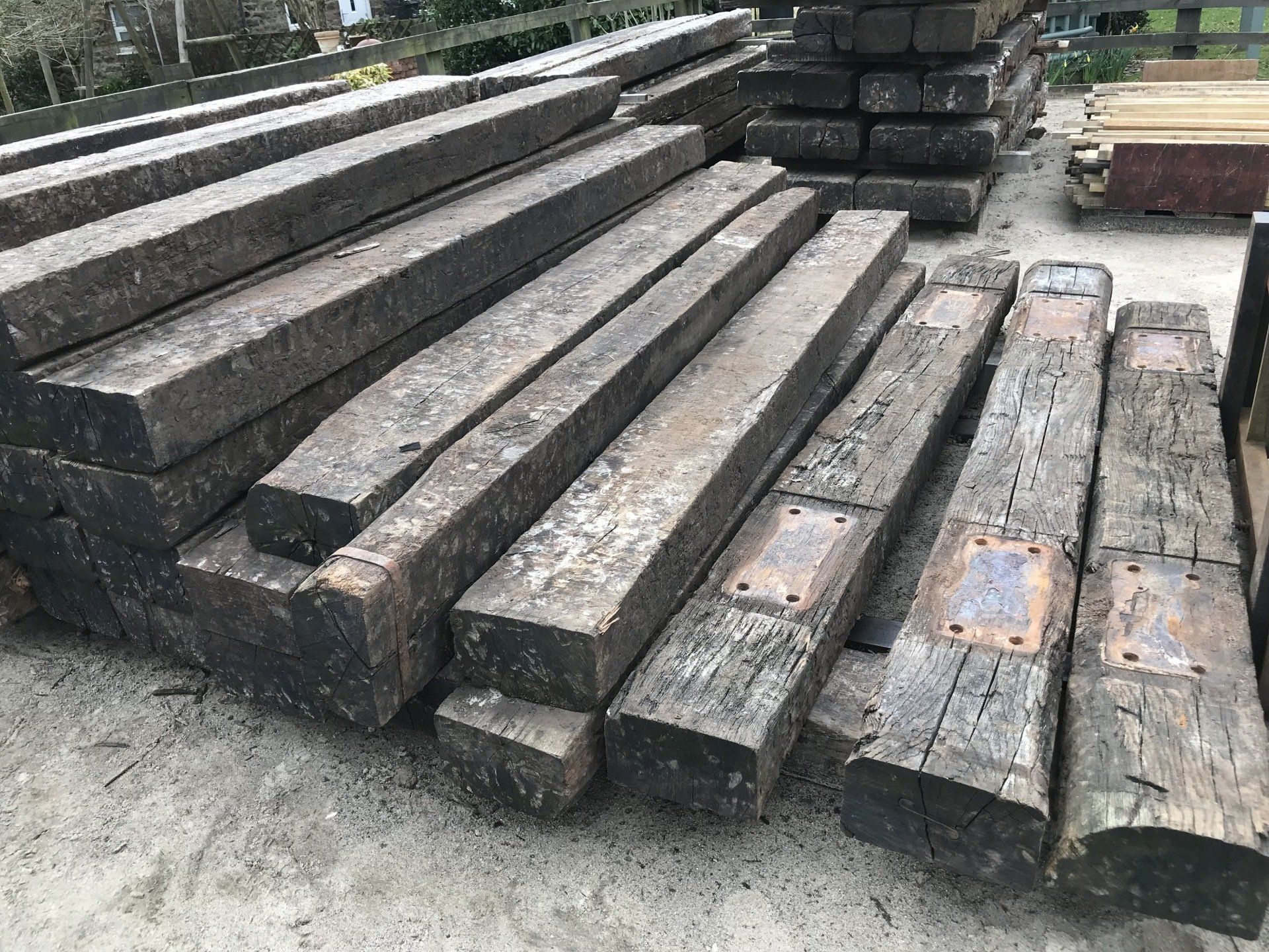 Grade A German Oak Railway Sleepers Grade A German Oak Railway Sleepers