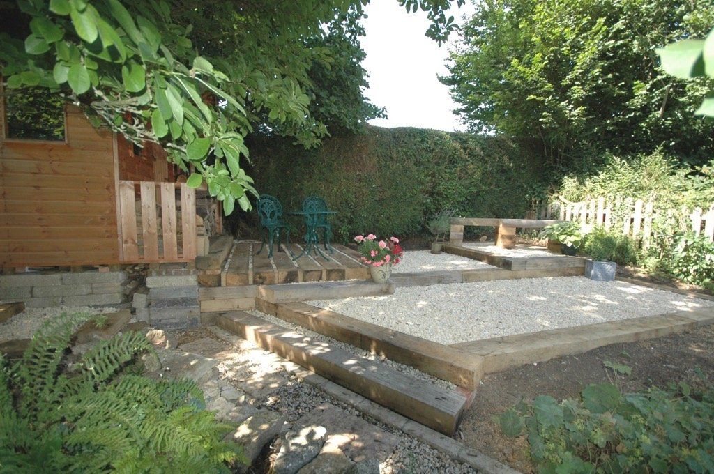 oak edging garden
