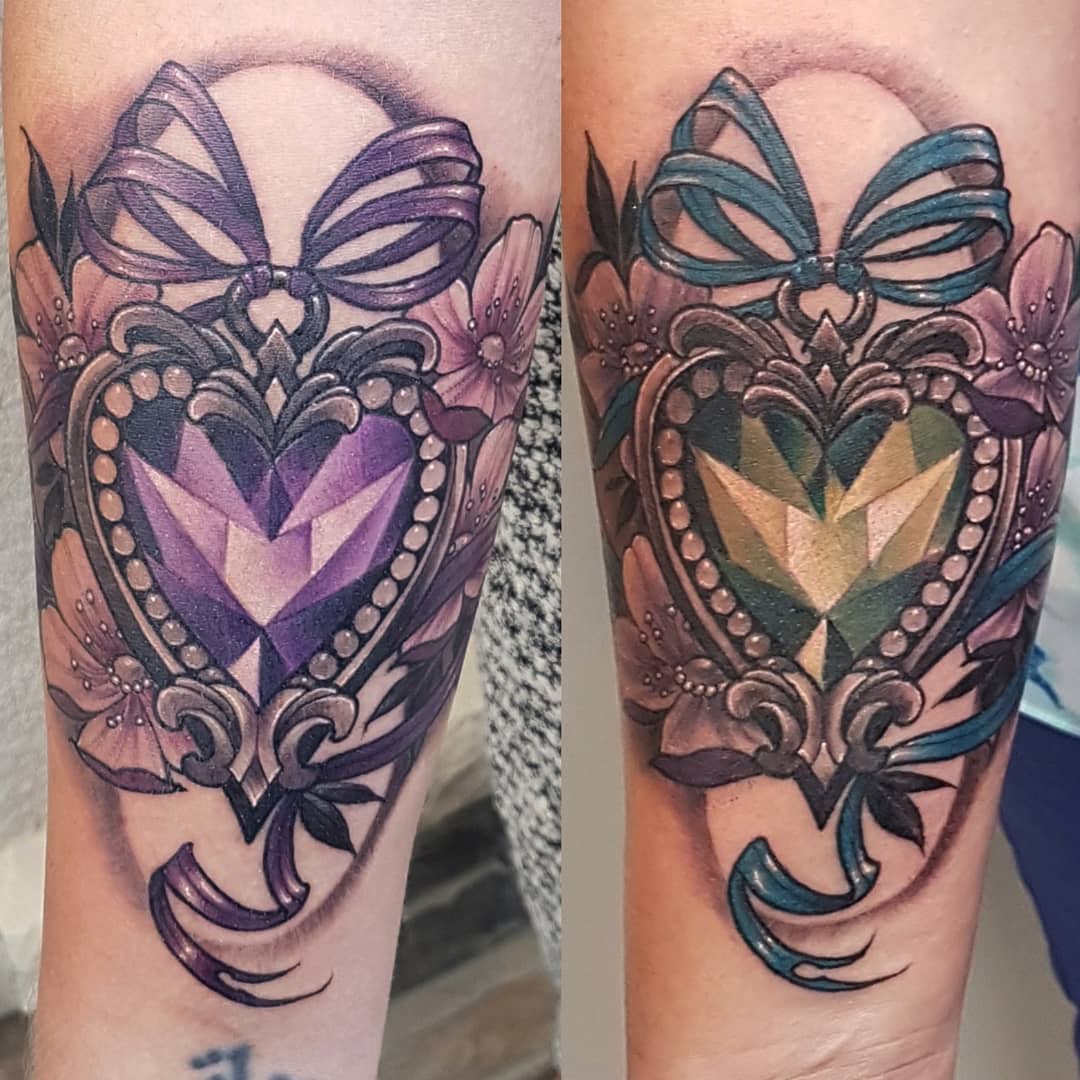 Heart Jewels Tattoo by Sasha Day at Black Gold Tattoo Co in Edmonton Alberta Canada