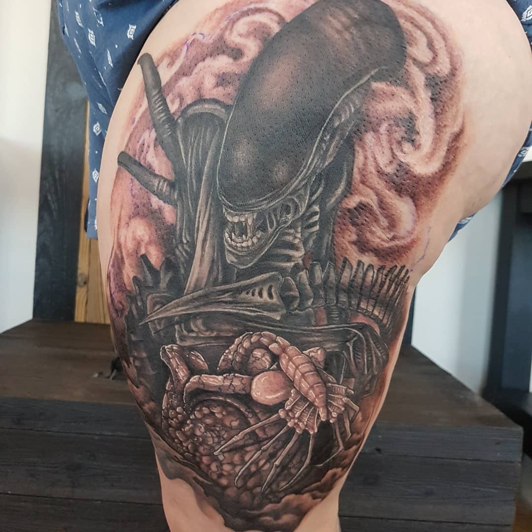 Xenomorph Facehugger Alien Tattoo by Kevin Sherritt at Black Gold Tattoo Co in Edmonton Alberta Canada