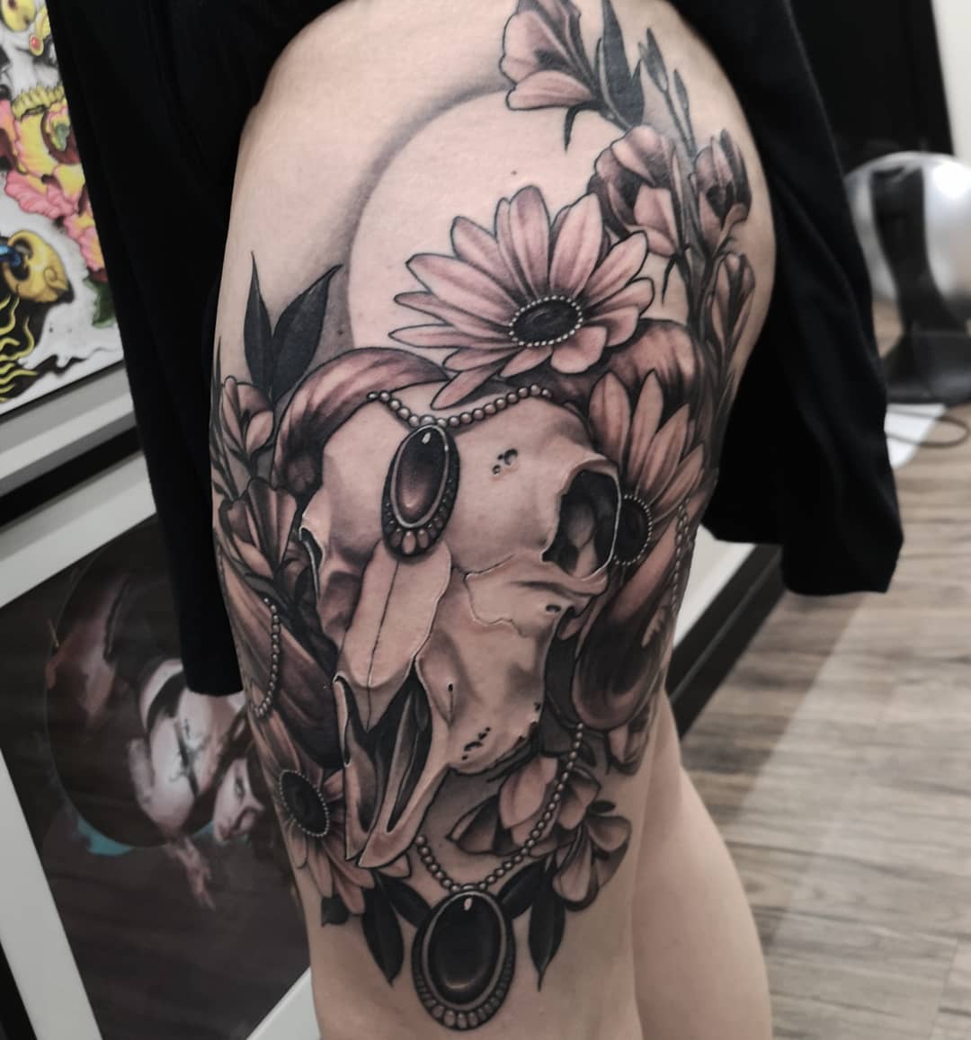 Ram Skull Jewelry and Daisies Tattoo by Sasha Day at Black Gold Tattoo Co in Edmonton Alberta Canada