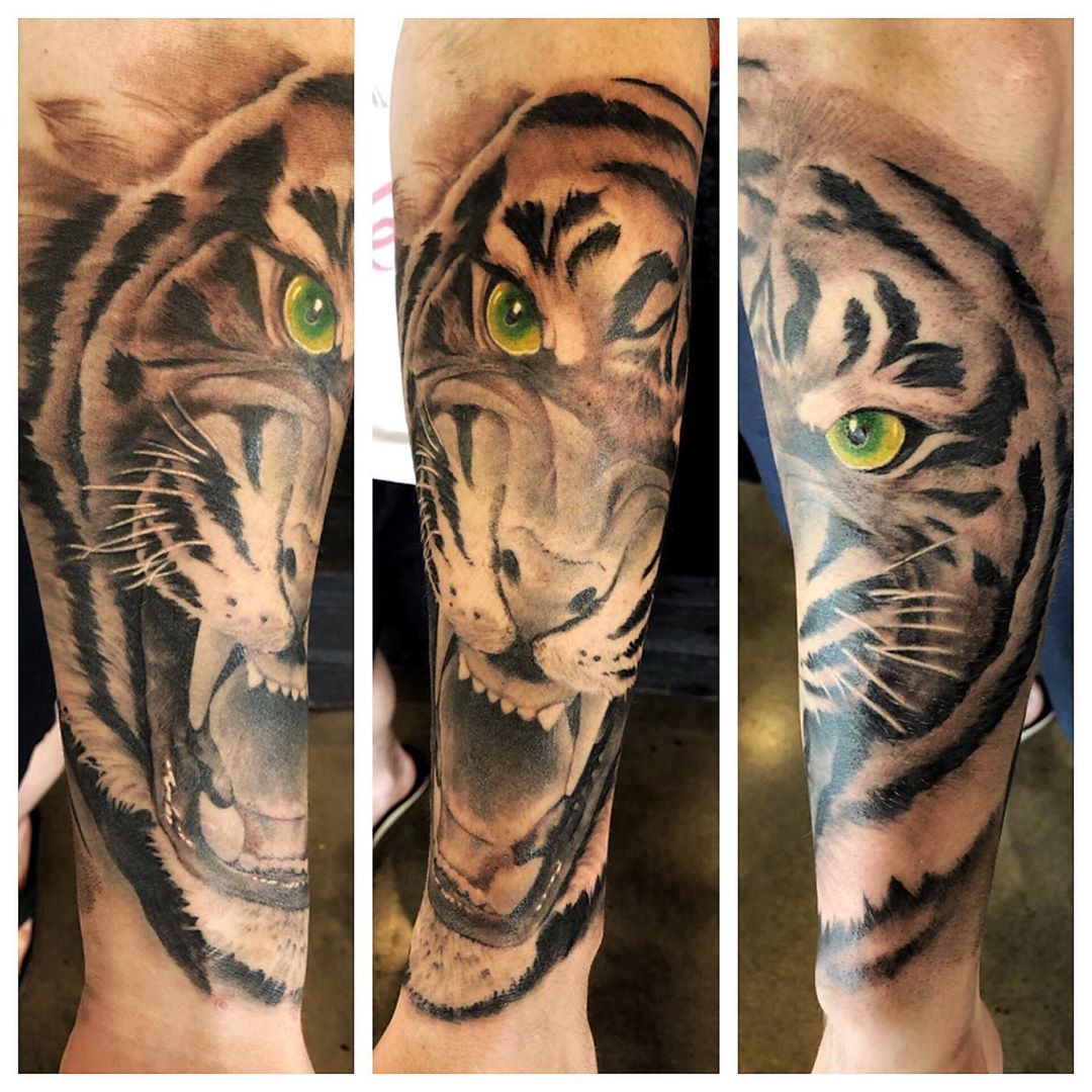 Tiger Tattoo by Chad Lavers at Crimson Empire Tattoo in Edmonton Alberta Canada