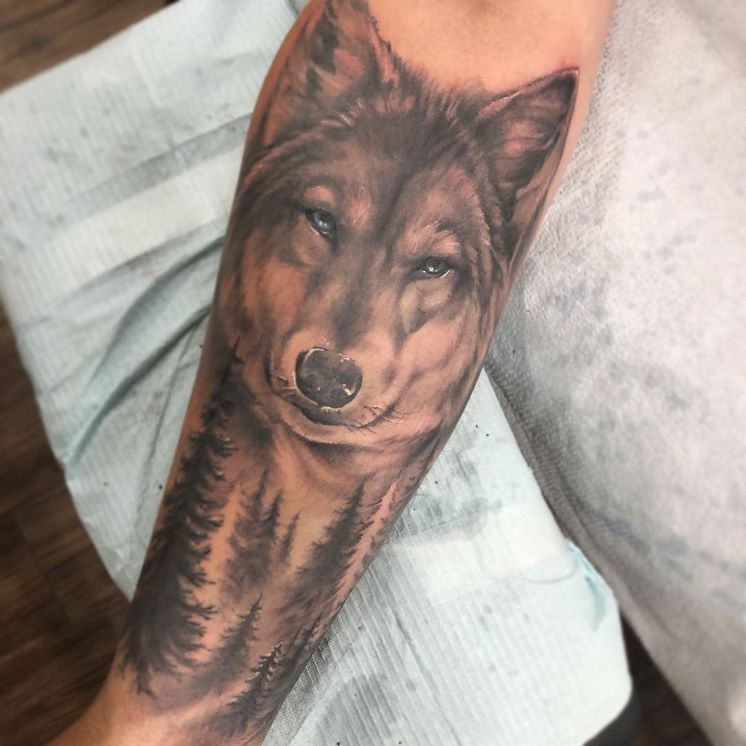 Wolf and Forest Tattoo by Sarah Michelle at Black Gold Tattoo Co in Edmonton Alberta Canada