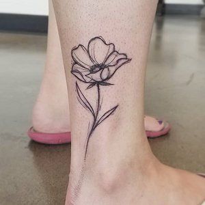 Poppy Tattoo by Adrienne Alexander at Crimson Empire Tattoo in Edmonton Alberta Canada