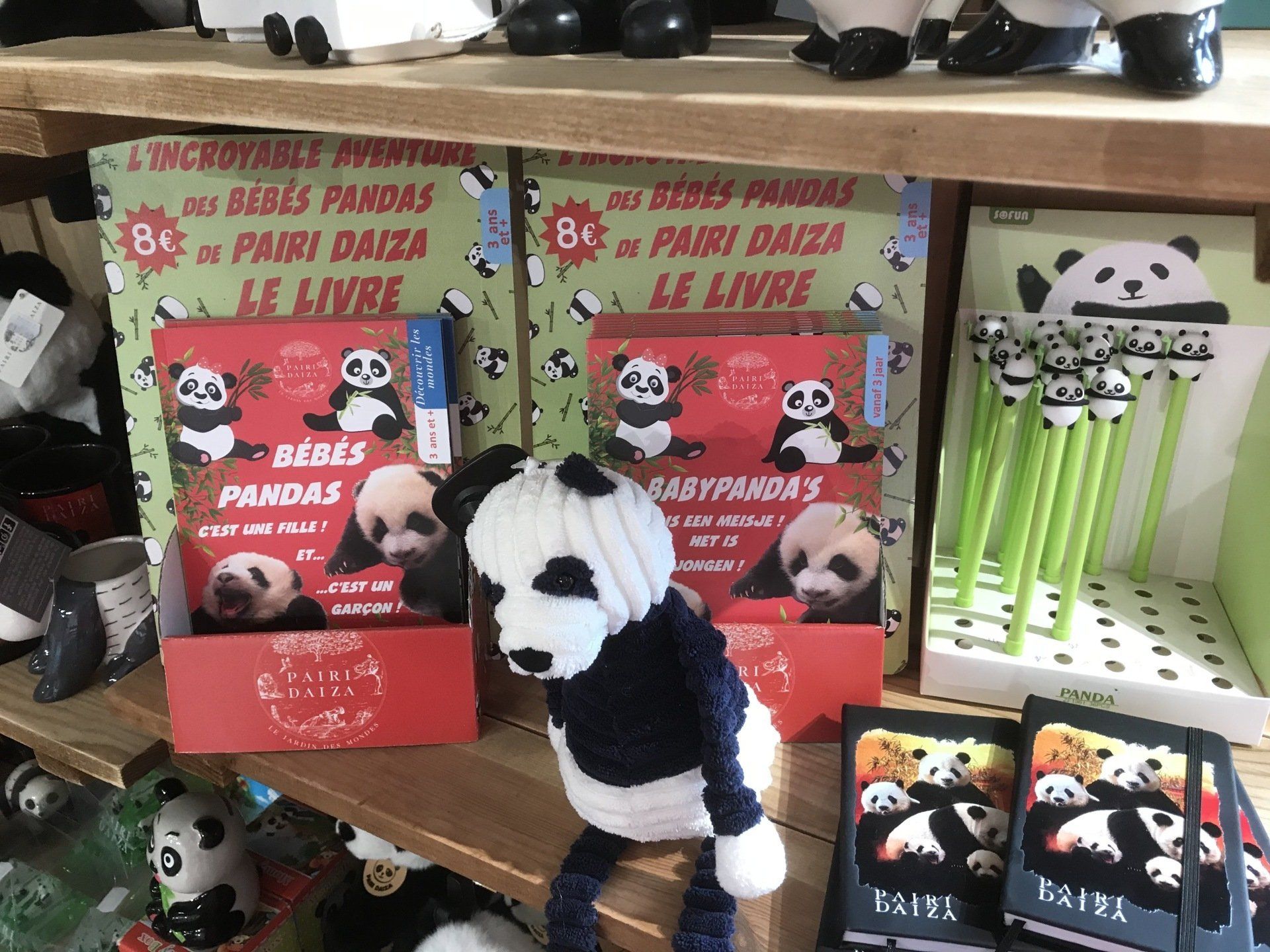 panda poupée