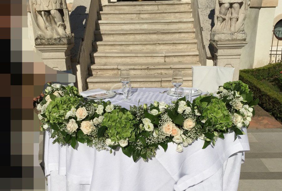 Scale con fiori
