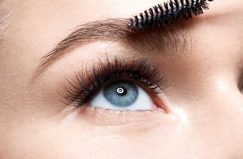 EYE LASH TINT & EYEBROW TINT & SHAPE EYE LASH TINT & EYEBROW TINT & SHAPE