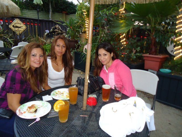 outdoor patio bar
