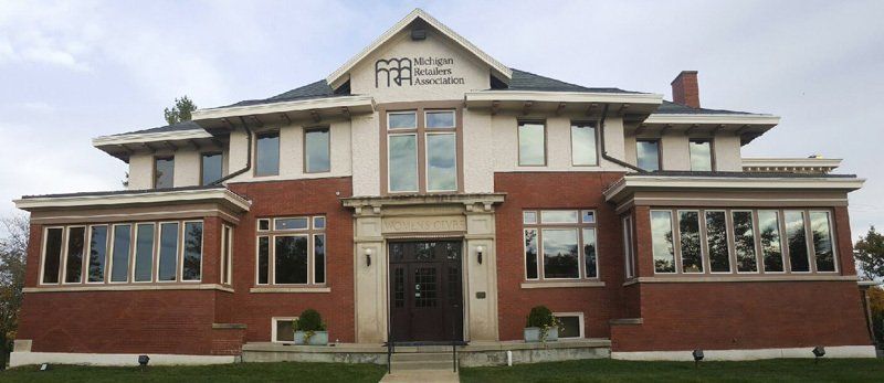 MI Retailers — Grand Ledge, MI — TL Hart