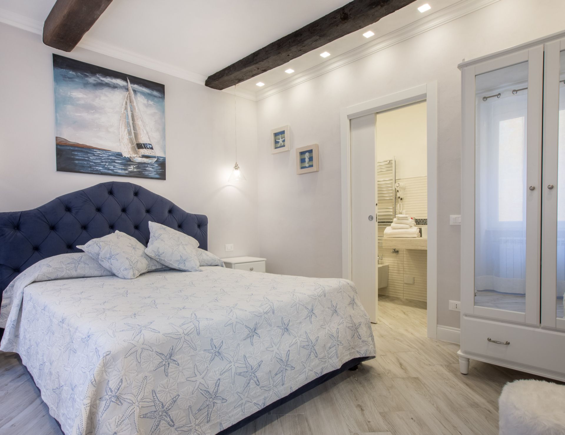 Tragagia bedroom 3