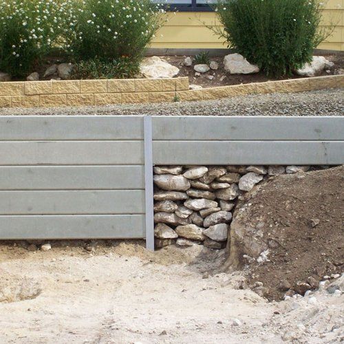 retaining wall