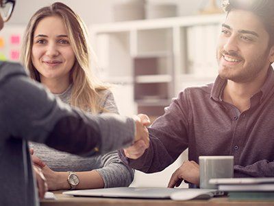 Financial Planning — Agent and Client Deal in Redland, CA
