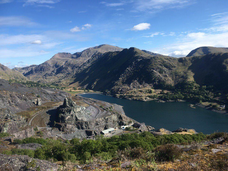 Dwr Round North Wales; Snowdonia; Snowden National Park