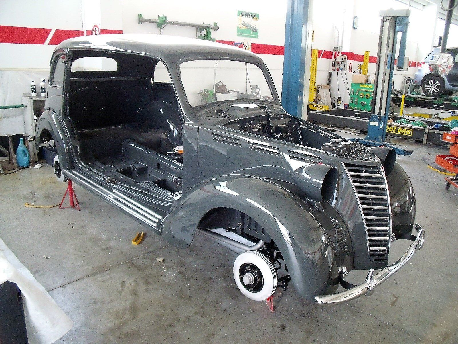 restauro auto d'epoca