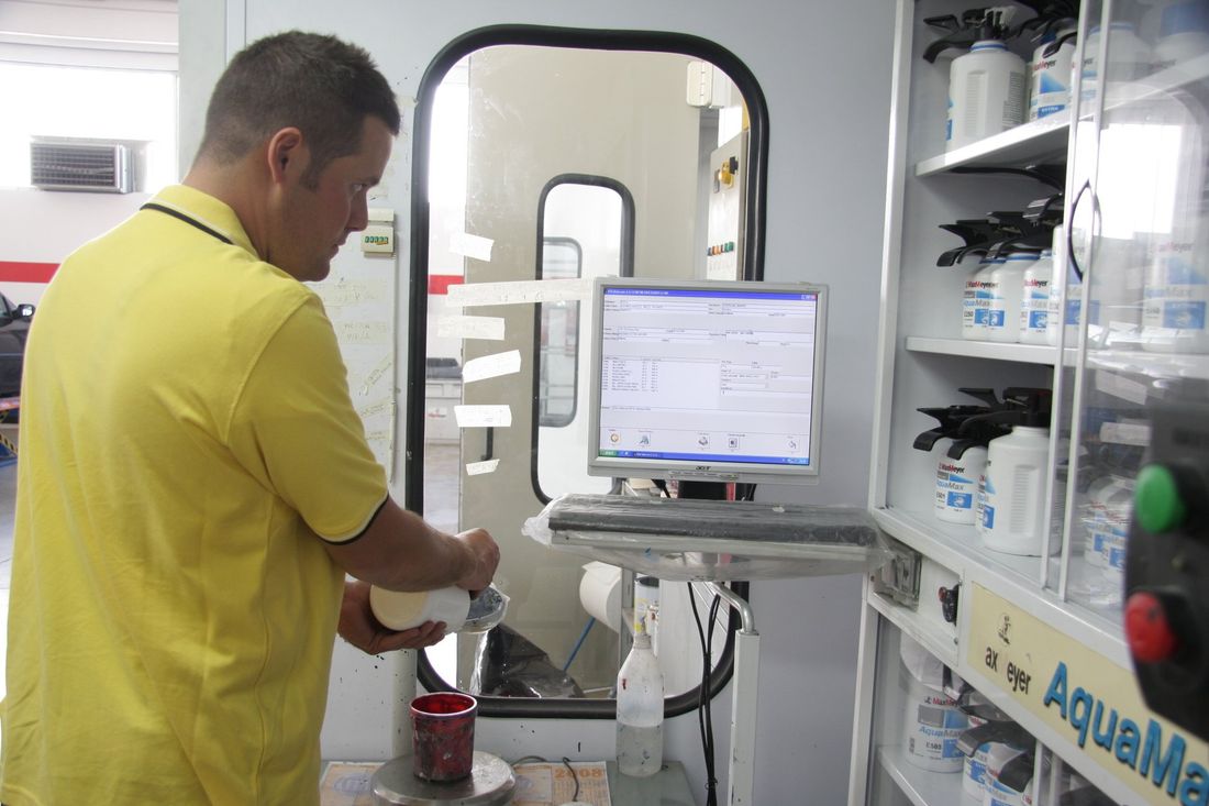 riparazione della carrozzeria