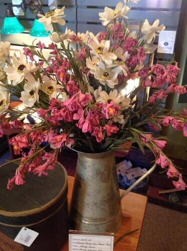 flower decor - Roger S Wright Furniture LTD, Blooming Glen, PA.