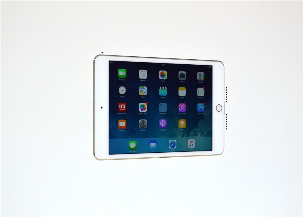 Wall-Smart mounted Apple iPad Mini4