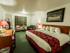 PREMIER INN & SUITES