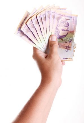 Préstamos Sobre Vehículo dinero