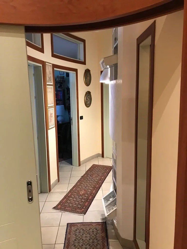 Finestra studio legale Valguarnera