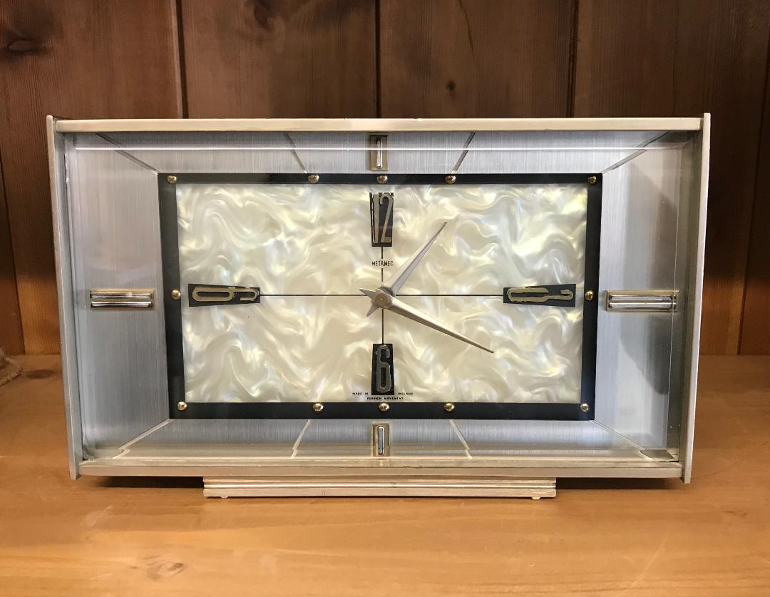 metamec battery driven clock