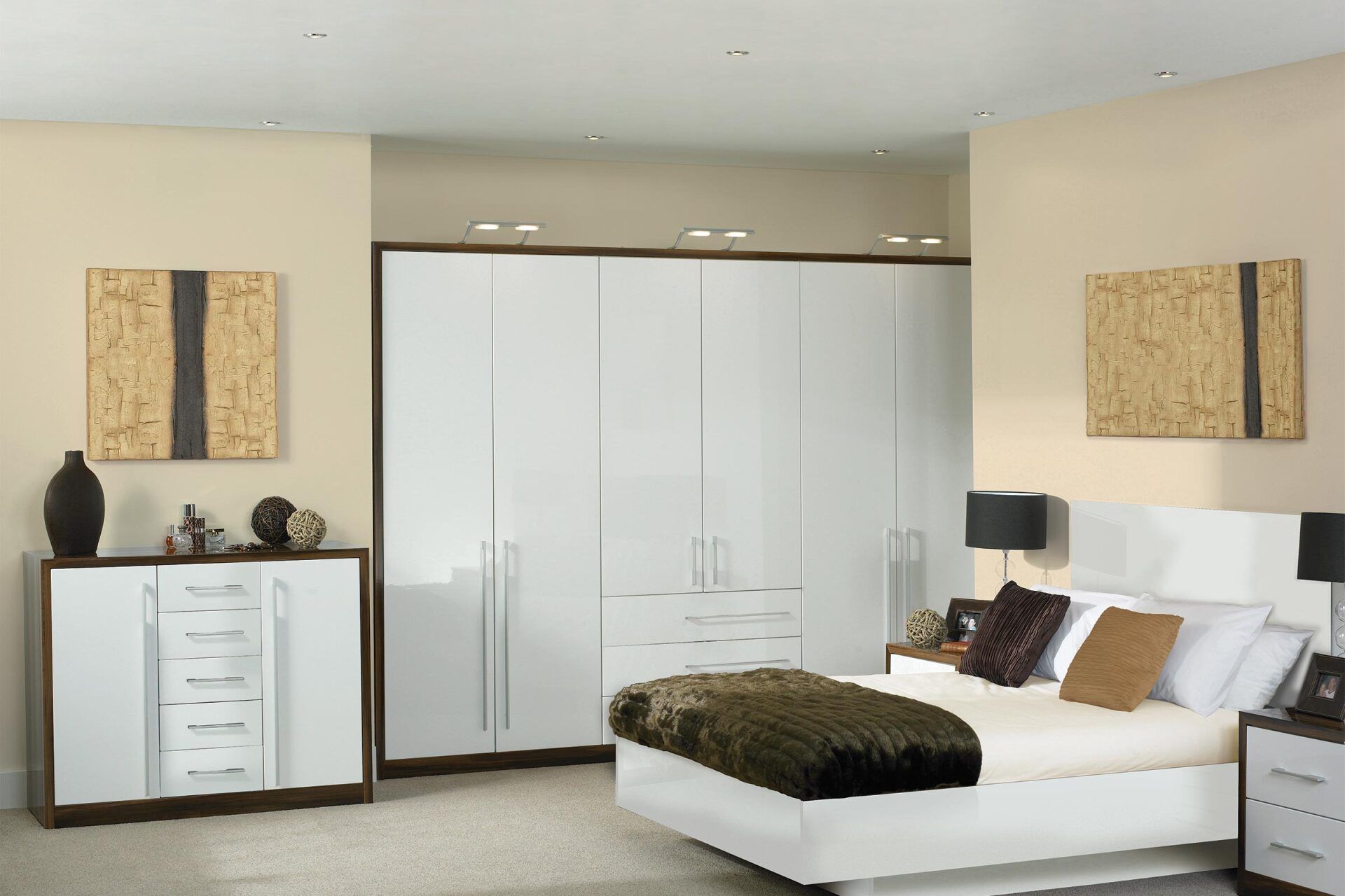 Bella High Gloss White / Style: Venice- By Blossom Avenue