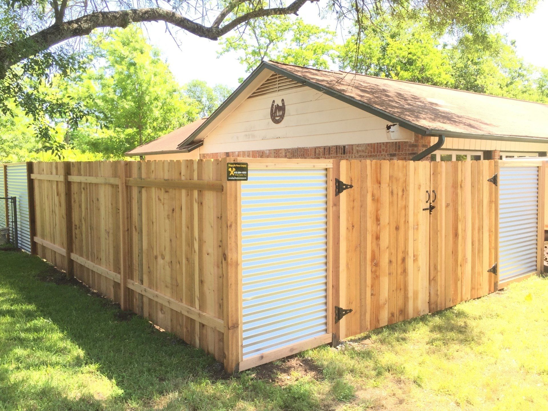 corrugated-fencing