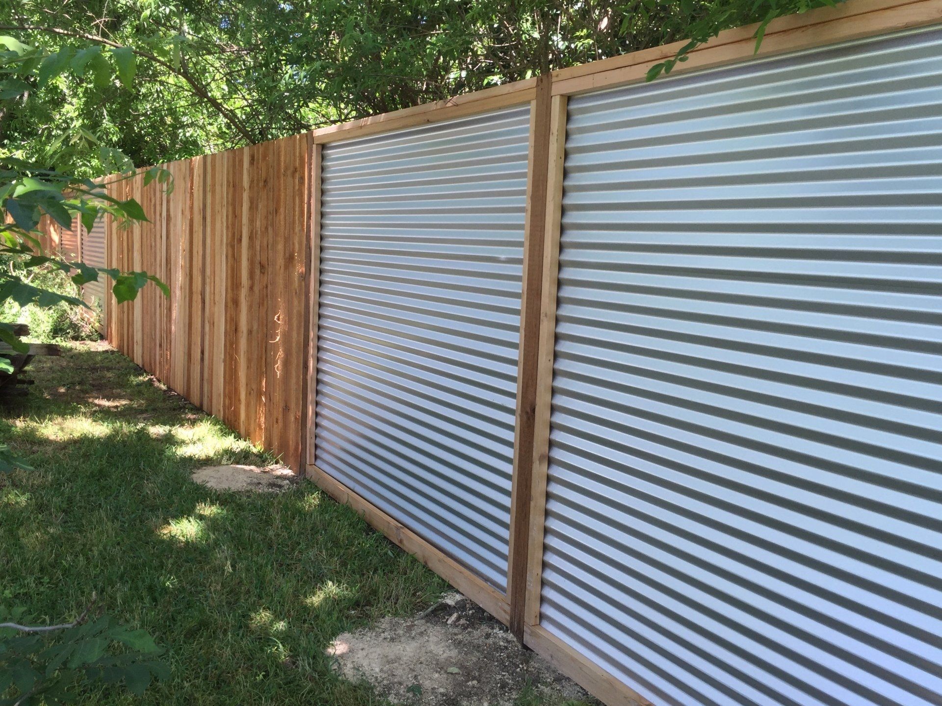 corrugated-fencing