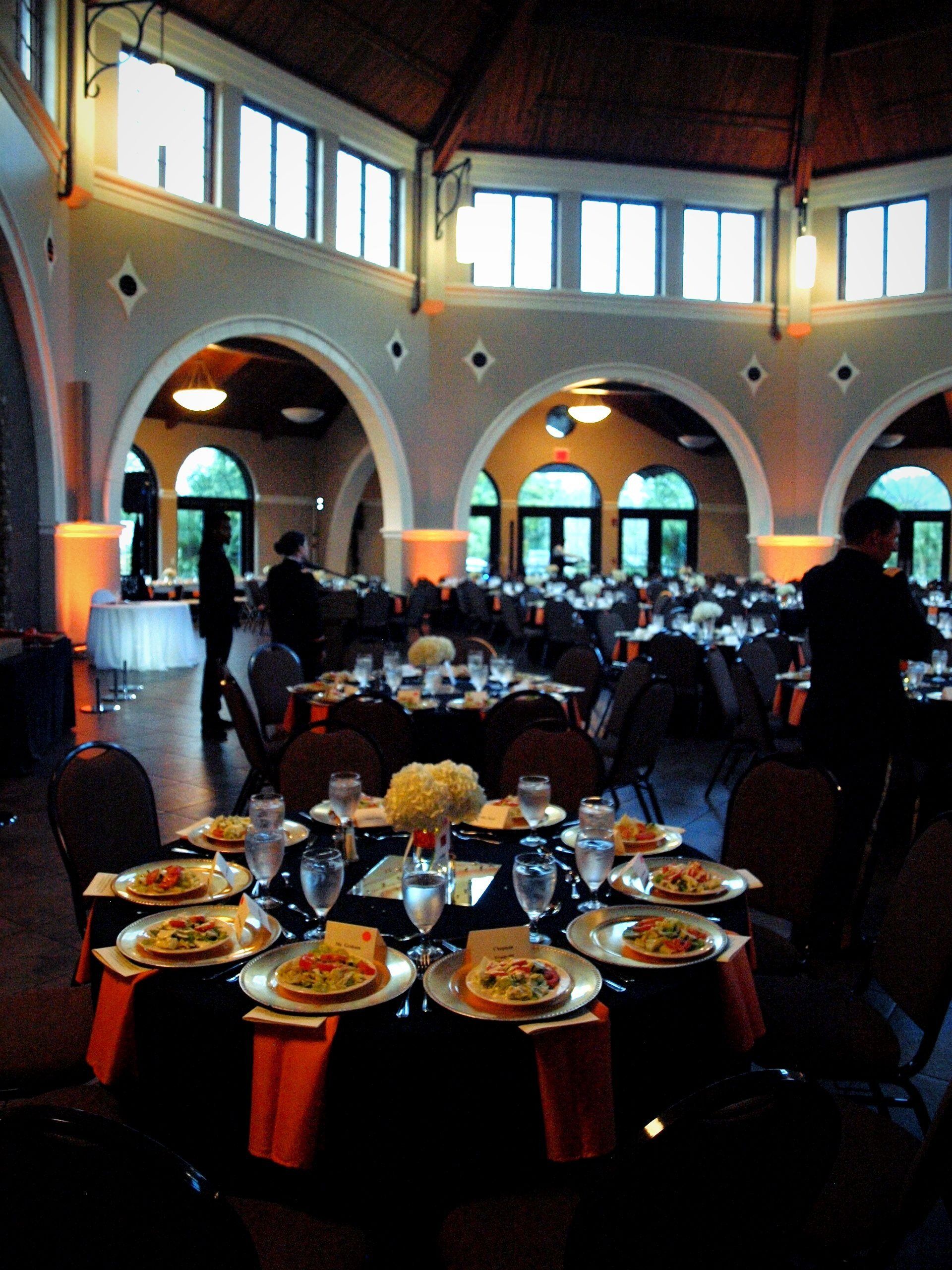 round table set up at the Botanical Gardens venue