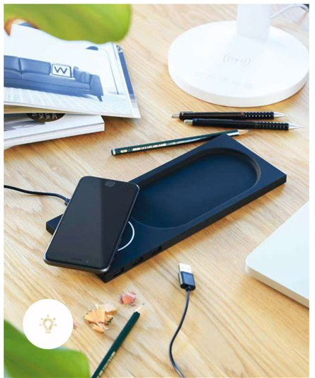 100% RECYCLED BOTTLE CHARGER