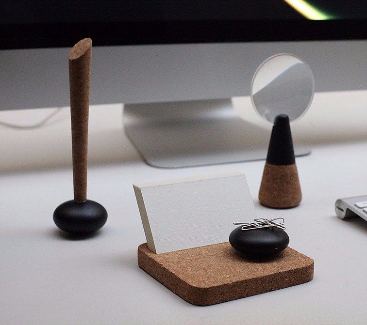 CORK DESKTOP SET