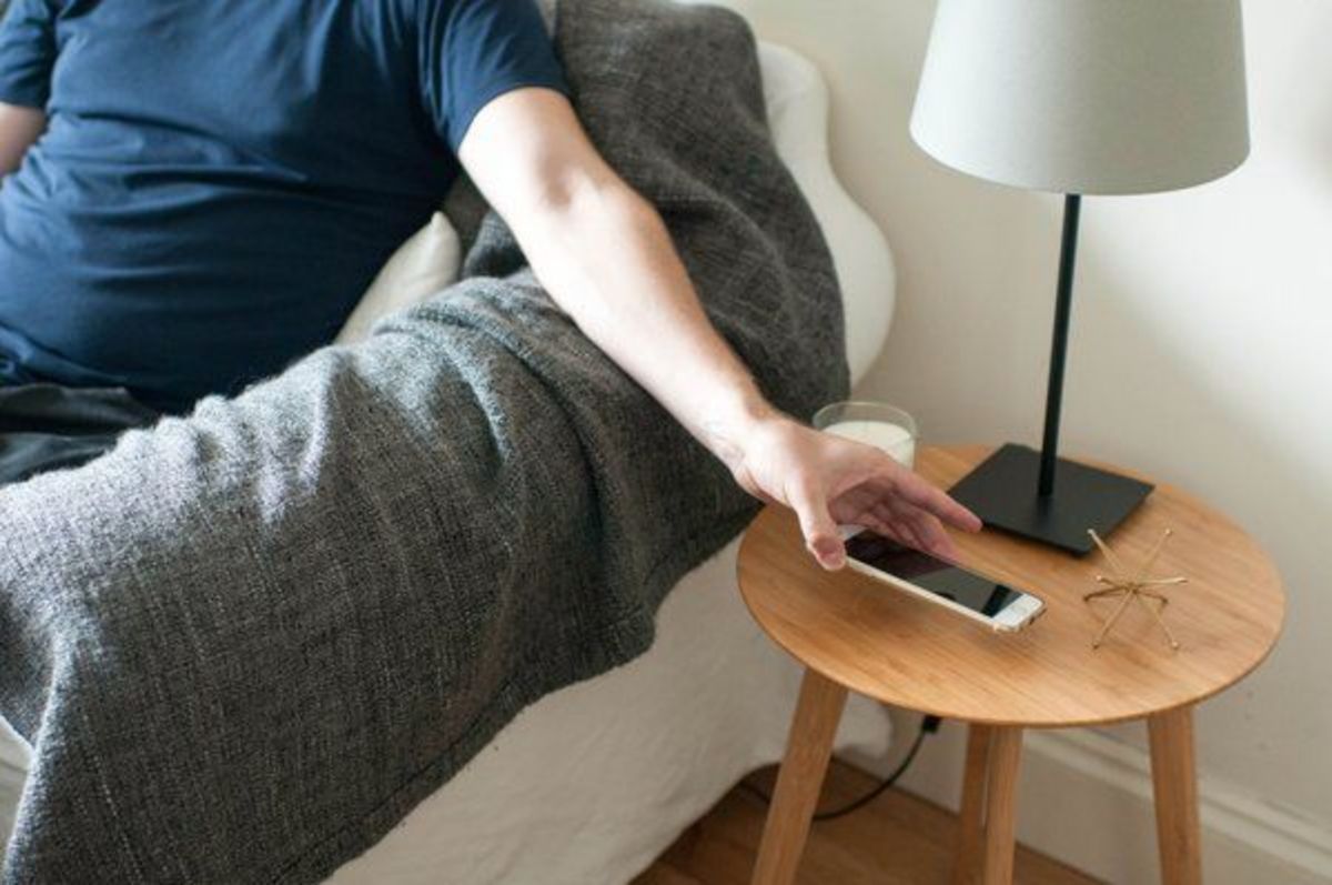 CHARGING TABLE