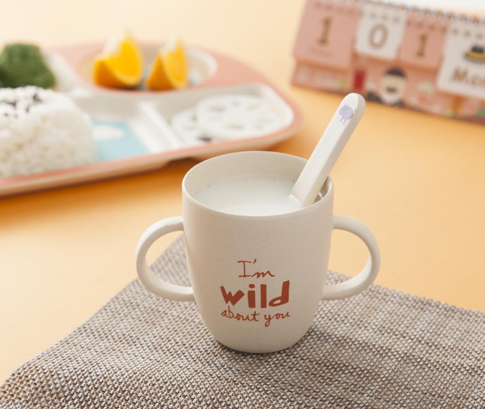 TAZZA IN BAMBÚ PER BIMBI