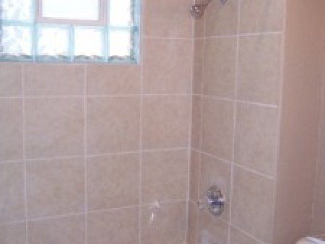 Bathroom with tub in 3418 Jackson St | DiBar Enterprises