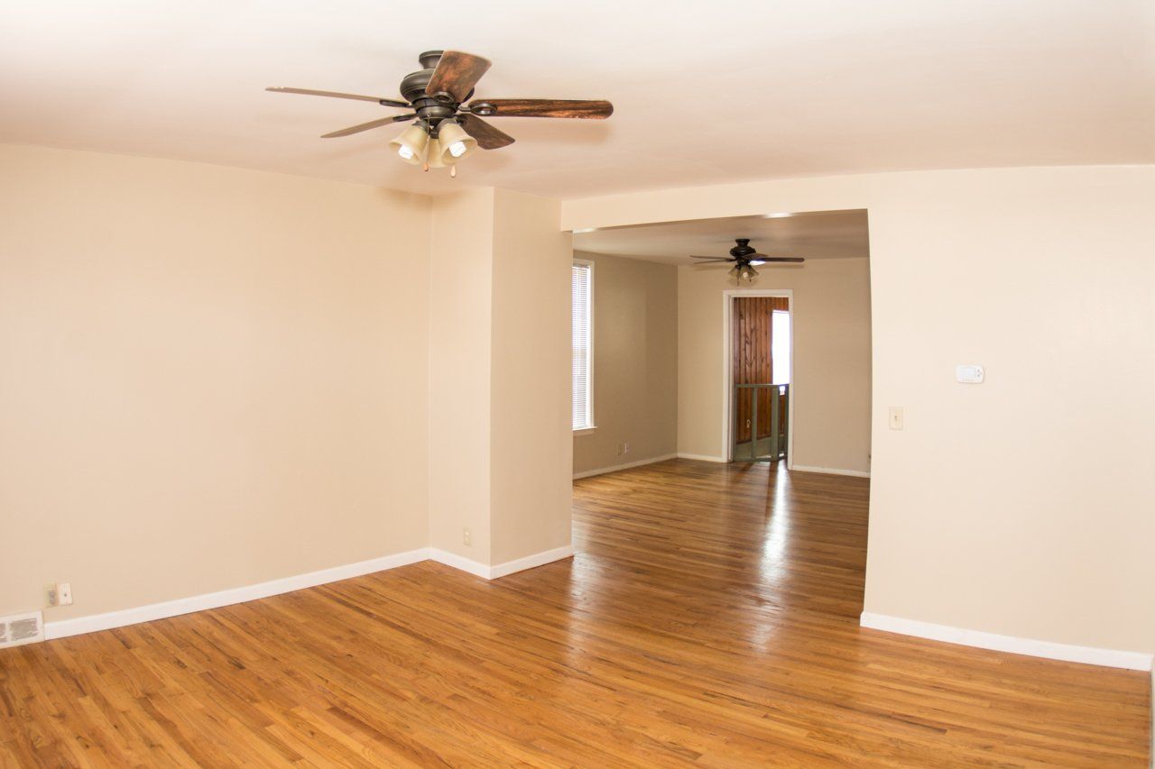 3517 Howard Interior
