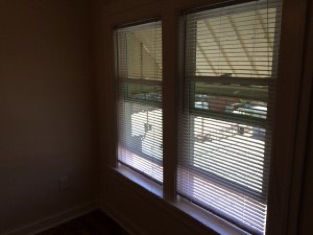 Windows in 3519 Jones St | DiBar Enterprises