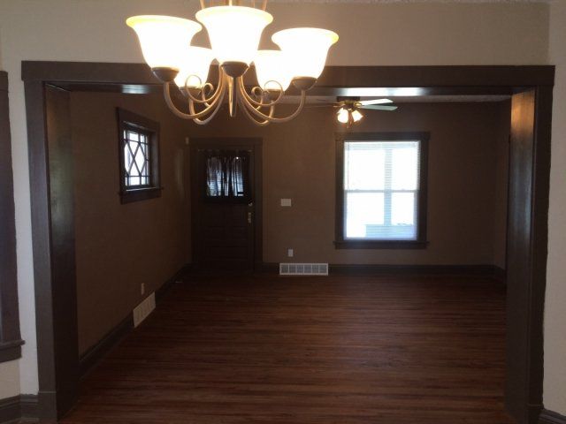 Living space in 3519 Jones St | DiBar Enterprises