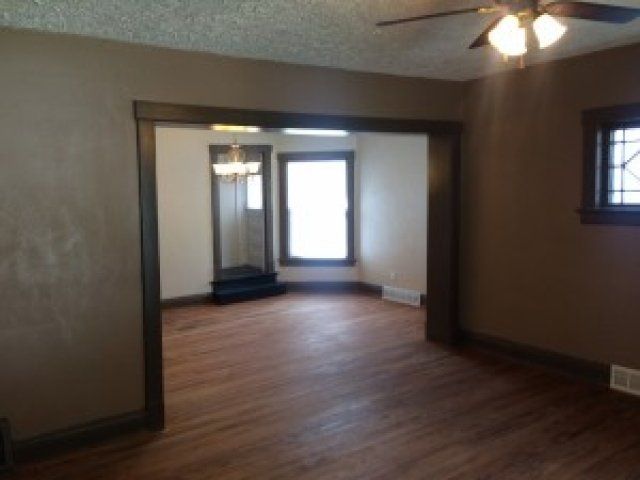 Living space in 3519 Jones St | DiBar Enterprises