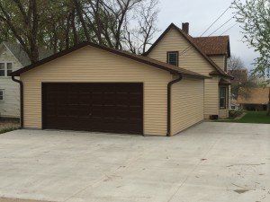 Garage view at 4205 Pacific St | DiBar Enterprises
