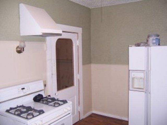 Kitchen of 818 S 33rd St | DiBar Enterprises