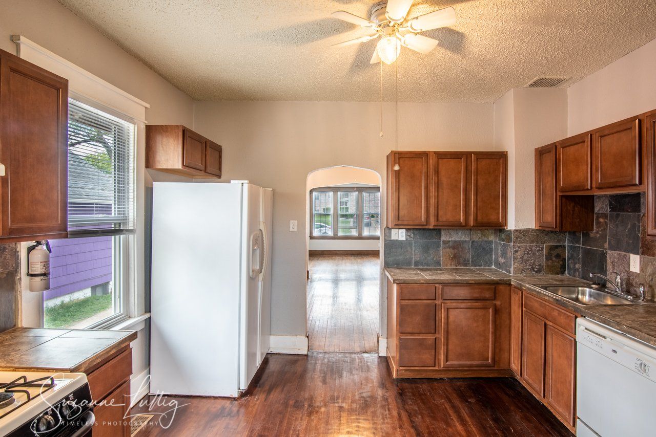 517 S 35TH ST Interior