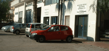 ingresso di autofficina