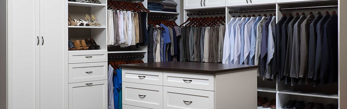 Walk In Custom Closet System