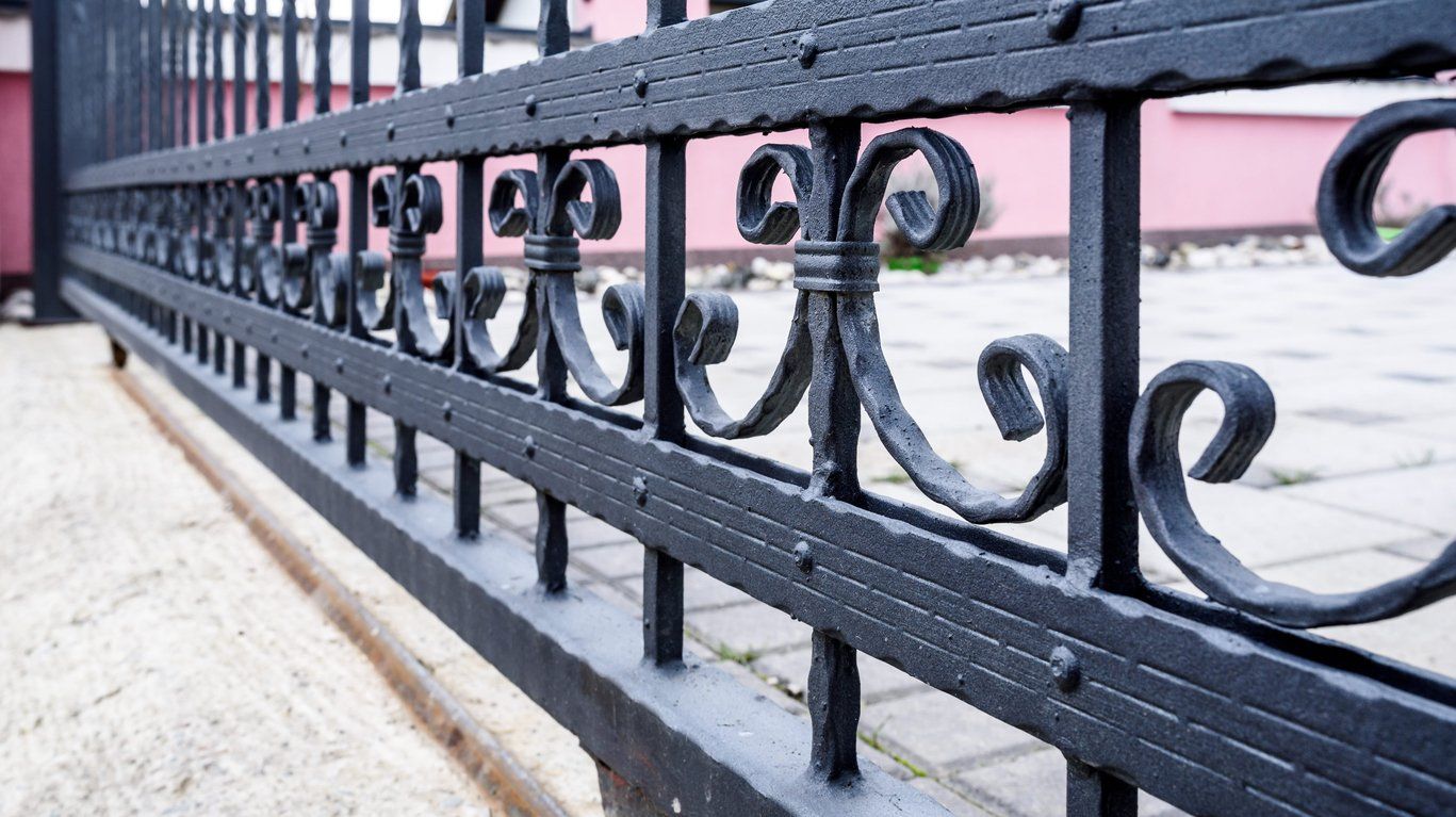 Ornamental Fence Company in Conway & Ossipee, NH; Windham & Farmington, ME
