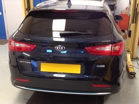 Kia rear windscreen tinted